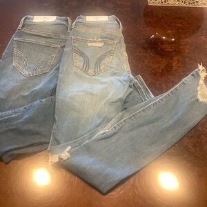 2 pair of NWT Hollister rise super skinny jeans!